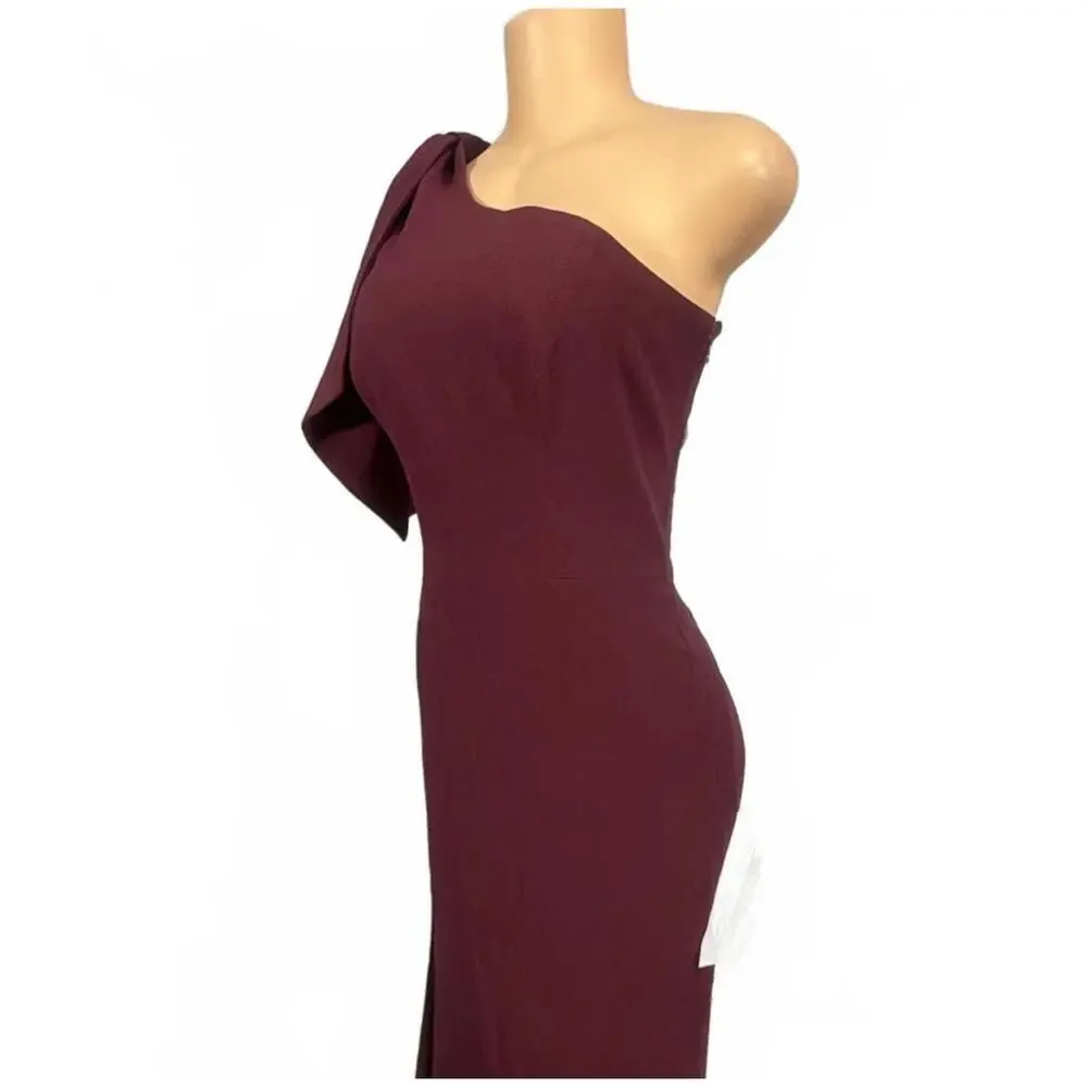 Dress the Population stunning burgundy